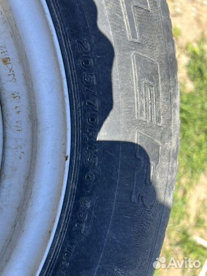 Bridgestone Dueler H/T 205/70 R15