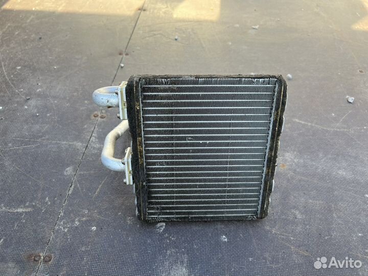 Радиатор печки Субару Импреза gc8 gf8