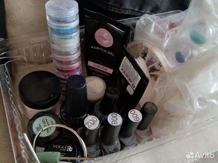 Продам все для маникюра