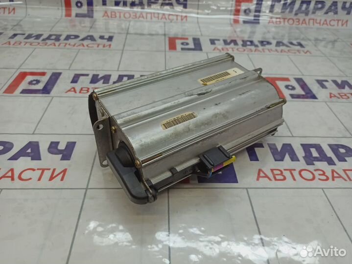 Подушка безопасности пассажирская (в торпедо) Volkswagen Golf (Mk4) 1J0880204K