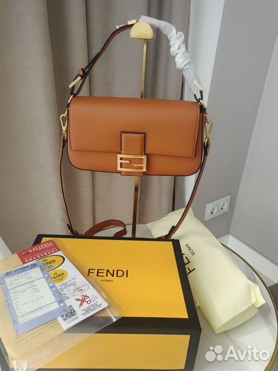 Сумка Fendi Натуральная кожа