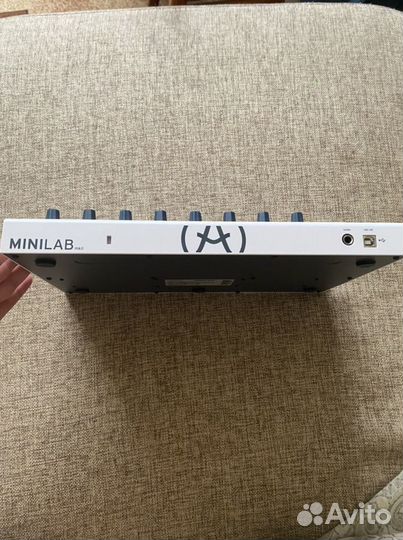 Миди клавиатура arturia aruria mk 2