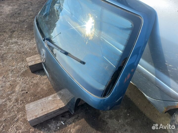 Крышка дверь багажника VW Golf IV Гольф 4 хэтчбек