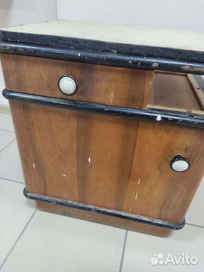 Тумбочка маленькая