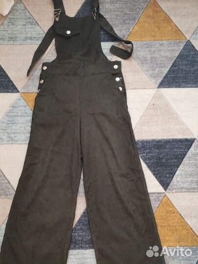 Комбинезон женский