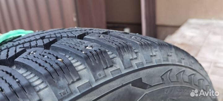 Nordman 5 235/55 R18 104T