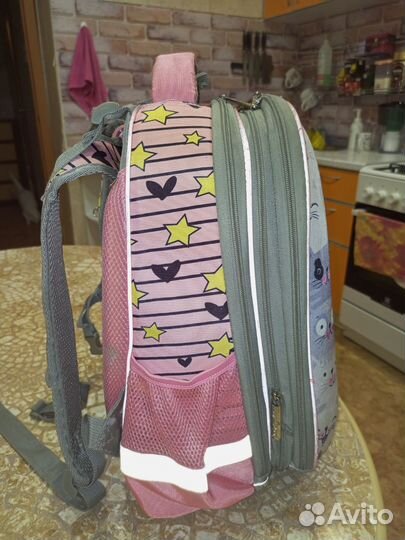 Портфель школьный для девочки 1-4 класс