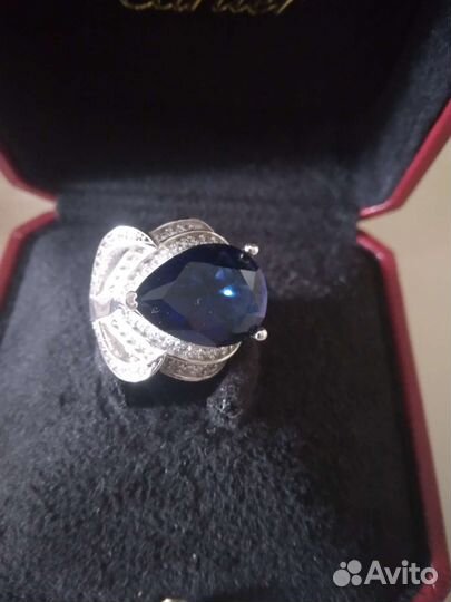 Серебряное кольцо