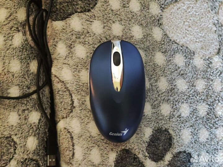 Беспроводная клавиатура и мышь genius