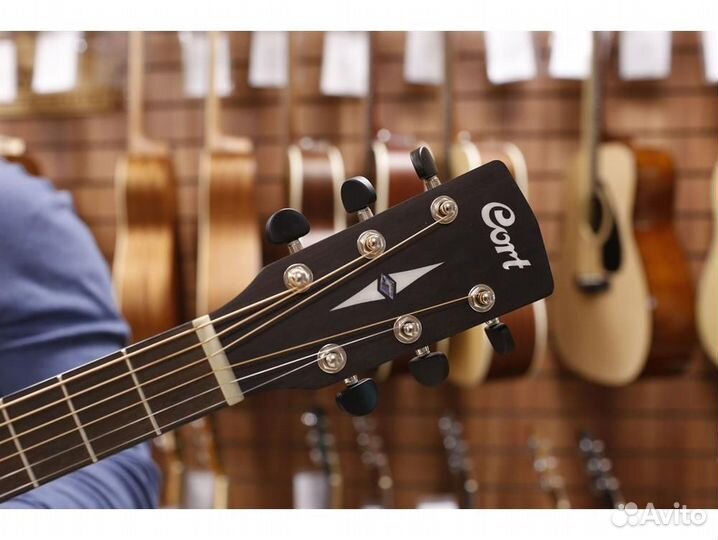 Cort L100C-NS акустическая гитара