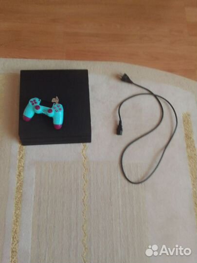 Sony PlayStation 4 PRO 1tb