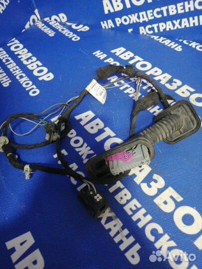 Проводка двери Chevrolet Cruze седан Z18XER 2011