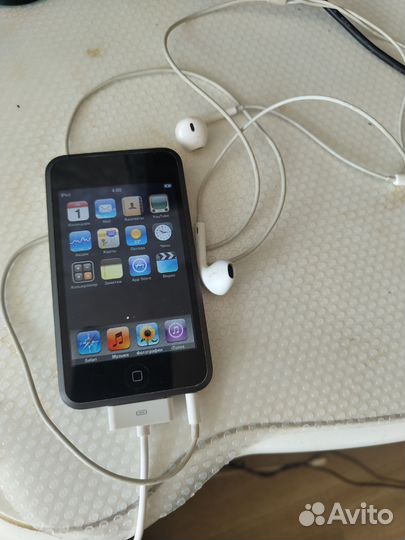 Плеер iPod touch 1