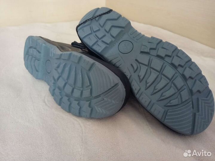 Ботинки демисезонные 44 размер