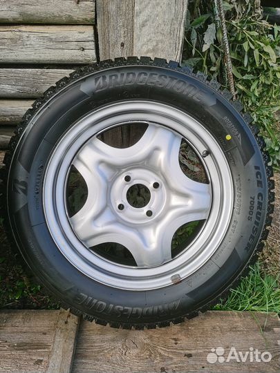 Bridgestone Sneaker 205/55 R16