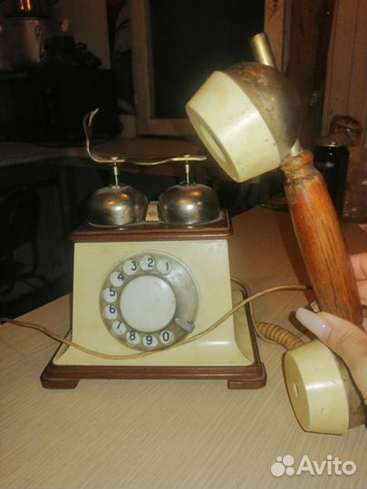 Старый телефон СССР