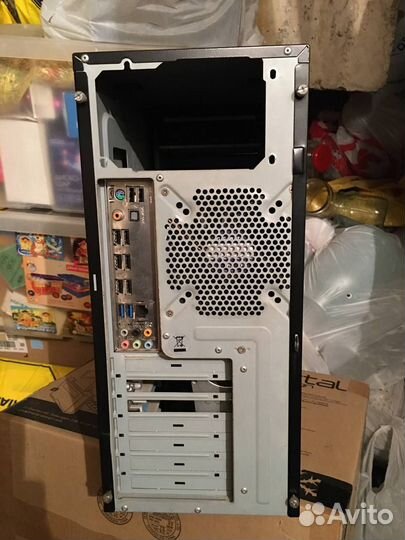 Корпус для компьютера Gigabyte ATX