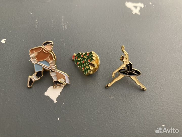 Значки Heart of Moscow