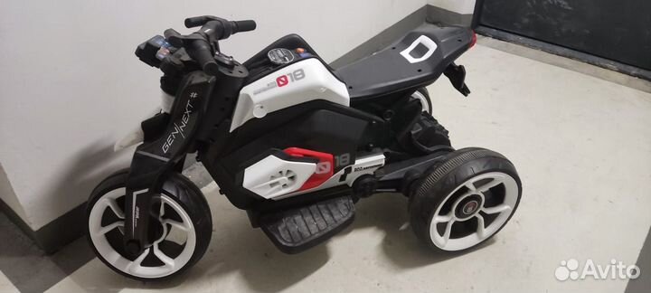 Трицикл электрический детский