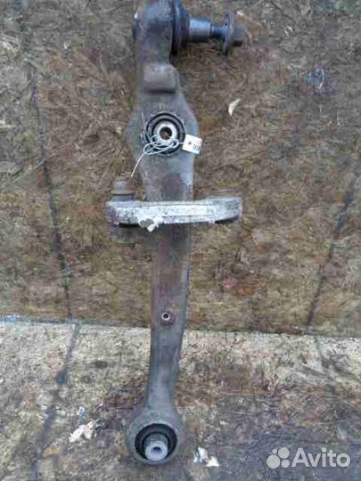 Рычаг передний правый нижний Volkswagen Phaeton 3D