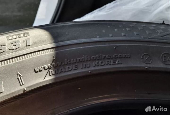 Kumho WinterCraft SUV Ice WS31 225/55 R19 99H