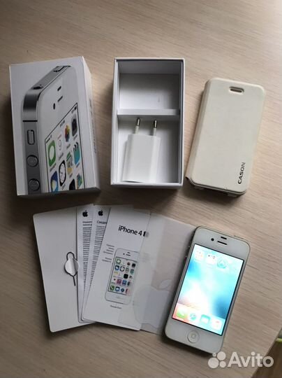 iPhone 4S, 8 ГБ