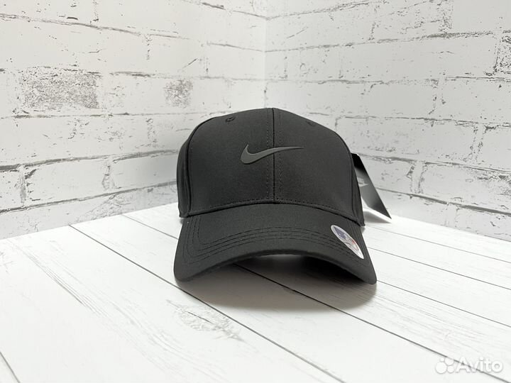 Кепка бейсболка Nike Swoosh