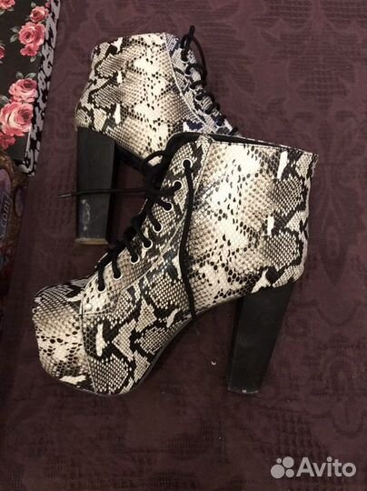 Ботильоны рептилия Jeffrey Campbell оригинал