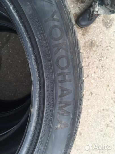 Yokohama BluEarth Winter V905 295/40 R21
