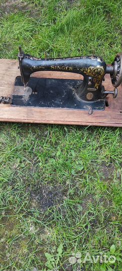 Швейная машина зингер