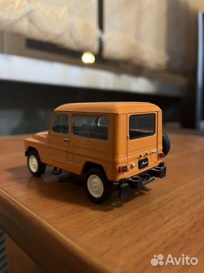 Модель москвич 2150 1/43 автолегенды СССР