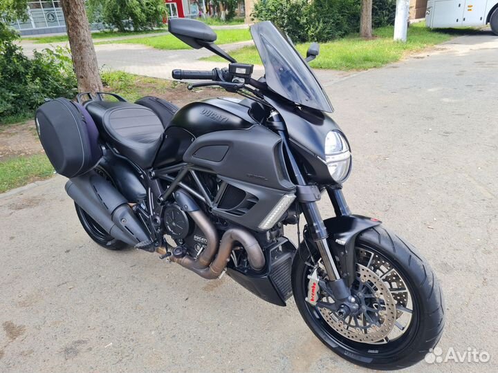 Ducati diavel Dark