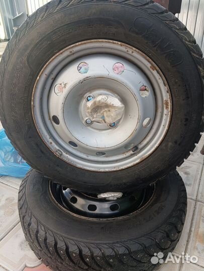 Sava Eskimo Stud 185/70 R14