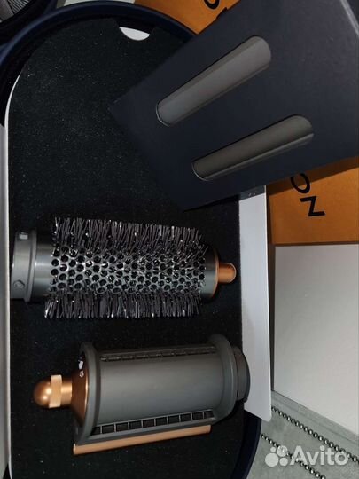 Насадка круглая щетка Dyson стайлер брашинг