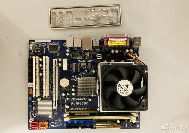 Материнская плата с процессором