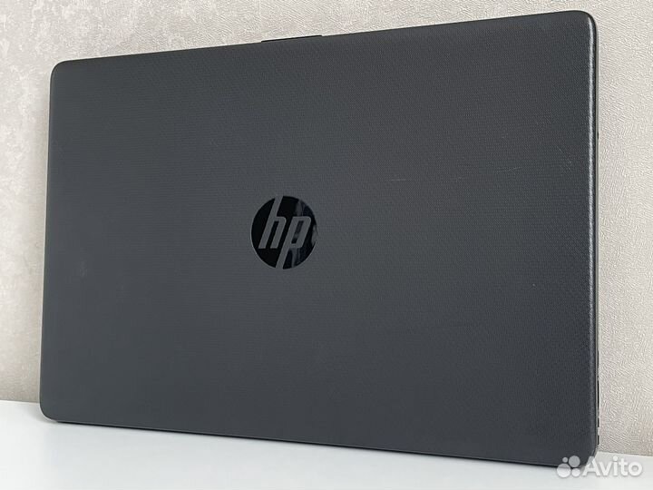 Ноутбук hp 255 g8