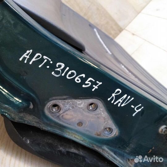 Крышка багажника купе Toyota RAV4 1994 г.в