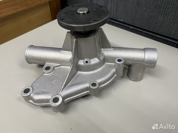 Насос водяной(помпа) BMW 3(E21/E30) 5(E12/E28)