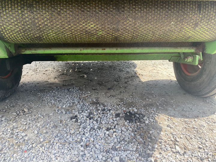 Пресс-подборщик Claas Rollant 44, 2000