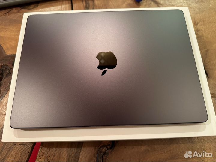 MacBook Pro 14 M4 Pro/24 GB/512 SSD/Новый/4 цикла