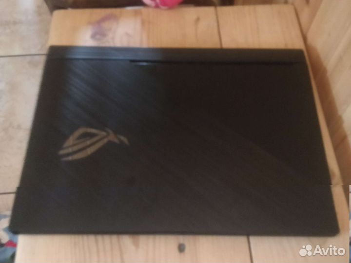Asus ROG strix GL 731 GU