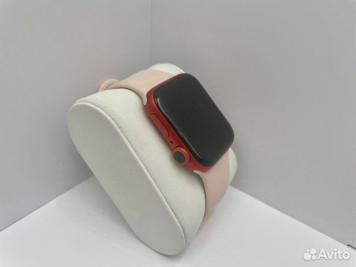 Смарт часы Apple Watch S6 40mm product(RED) Alum/p