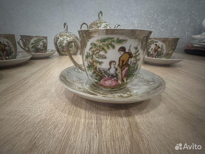 Чайный сервиз на 6 персон