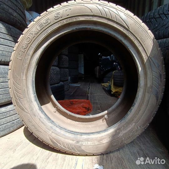 Toyo Proxes S/T 265/50 R20