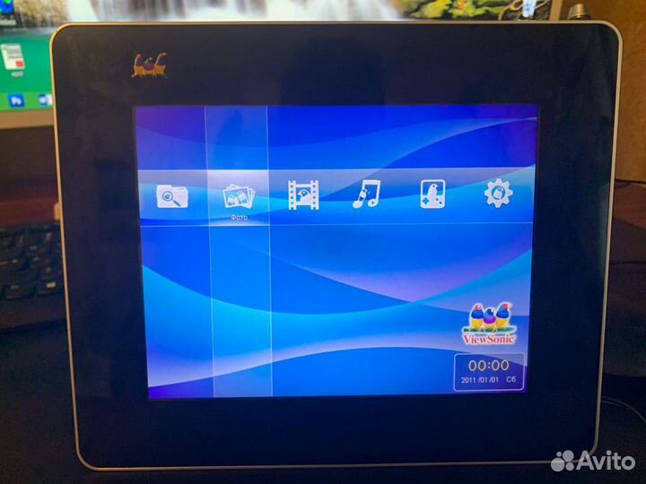 Цифровая фоторамка ViewSonic VFM886-50