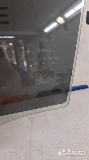 Стекло двери заднее левое Toyota Rav4 ACA30 1AZ-FE