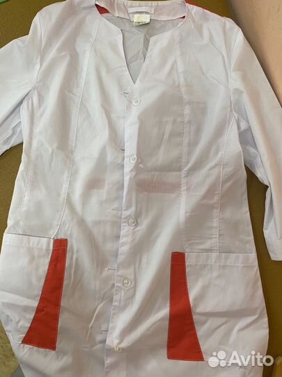 Халат мещицинский новый в упаковке 42-44(бирка)