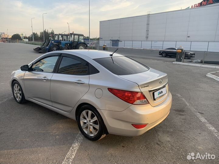 Hyundai Solaris 1.6 AT, 2012, 68 700 км