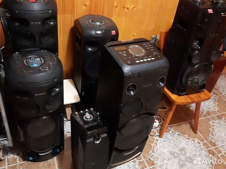 Мощные музыкальные колонки LG, sony и др