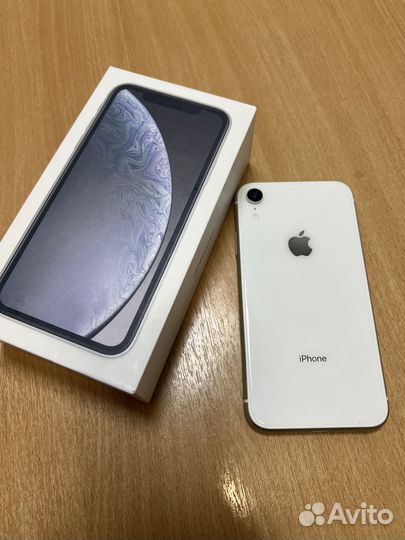 iPhone Xr, 64 ГБ